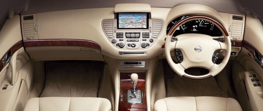  Nissan Cima 2010 года  (фото 6 из 9)
